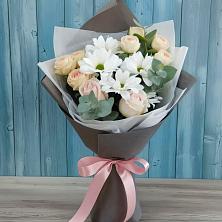 Букет цветов из:  Хризантемы и Розы в Новом Городке